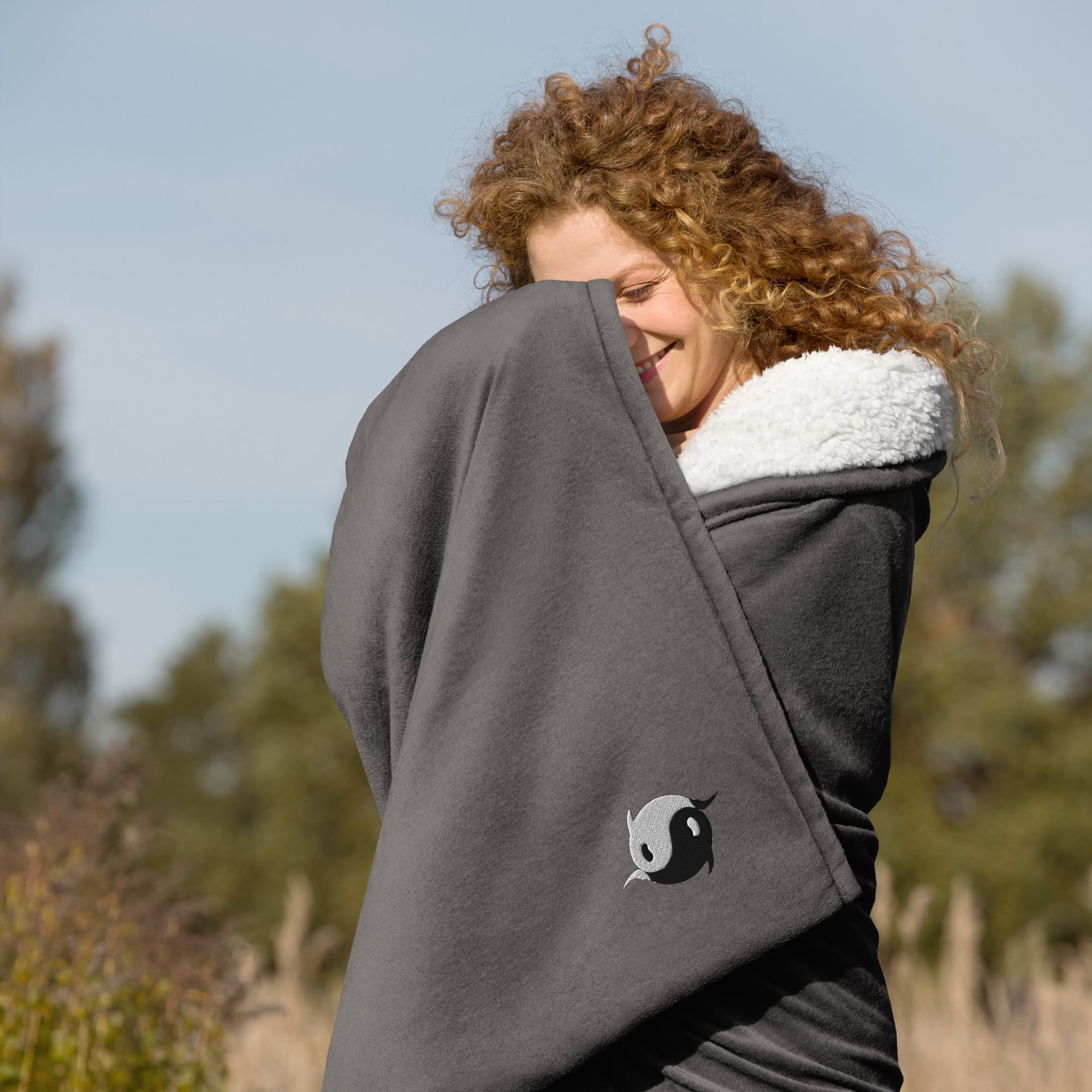 embroidered-premium-sherpa-blanket-heather-grey-front-68f3c37129b23.jpg
