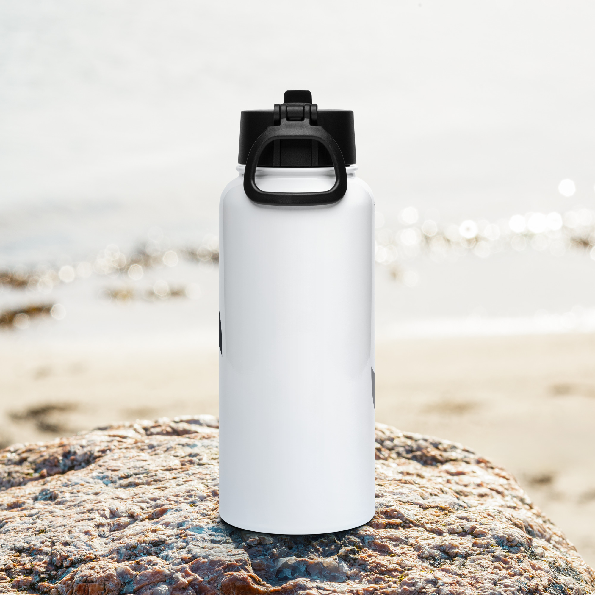 stainless-steel-water-bottle-with-a-straw-lid-white-32-oz-back-68f13c648731c.jpg